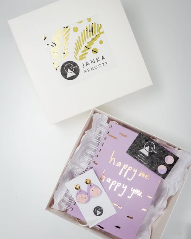 Janka arnoczy és Pietra // Karácsonyi ajándékcsomag 