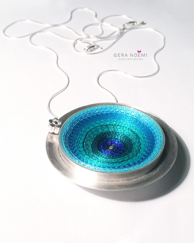 Gera Noémi Jewellery // Szalagtányér nyakék